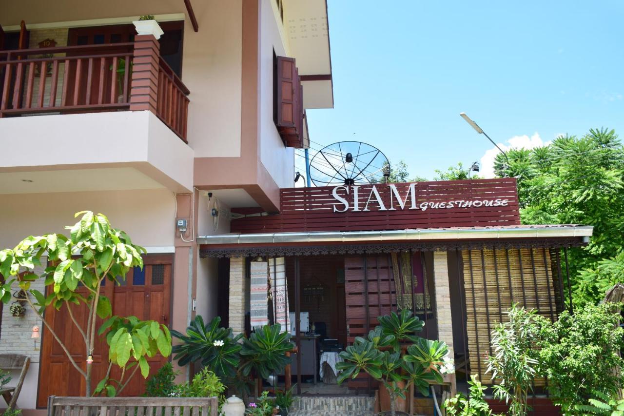 Siam Guesthouse Kanchanaburi Bagian luar foto